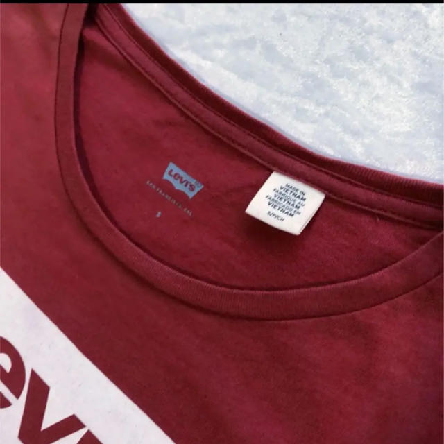 Levi's(リーバイス)のお値下げ！リーバイス ロゴTシャツ S (Mサイズ) レディースのトップス(Tシャツ(半袖/袖なし))の商品写真