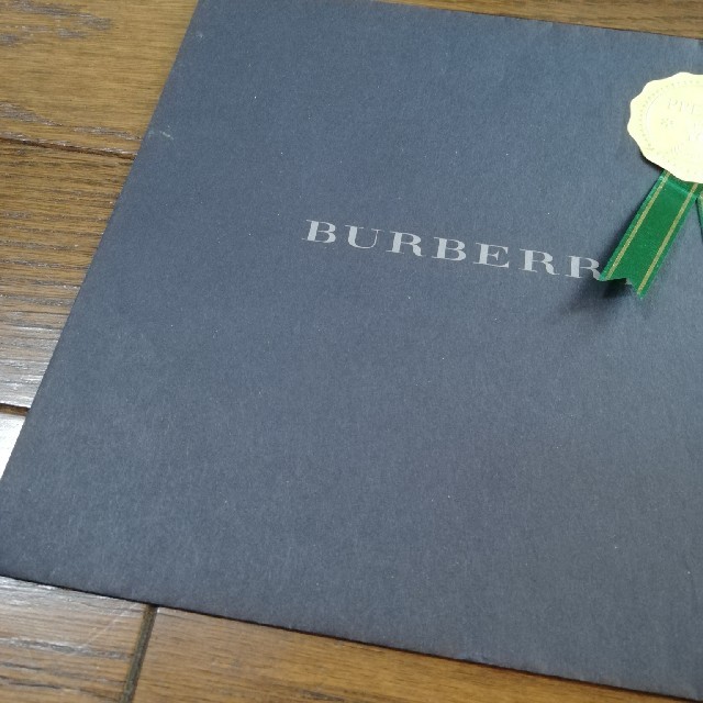 BURBERRY(バーバリー)のバーバリー　ショップ袋 レディースのバッグ(ショップ袋)の商品写真