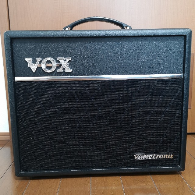 VOX(ヴォックス)のVOX VT20+ 楽器のギター(ギターアンプ)の商品写真