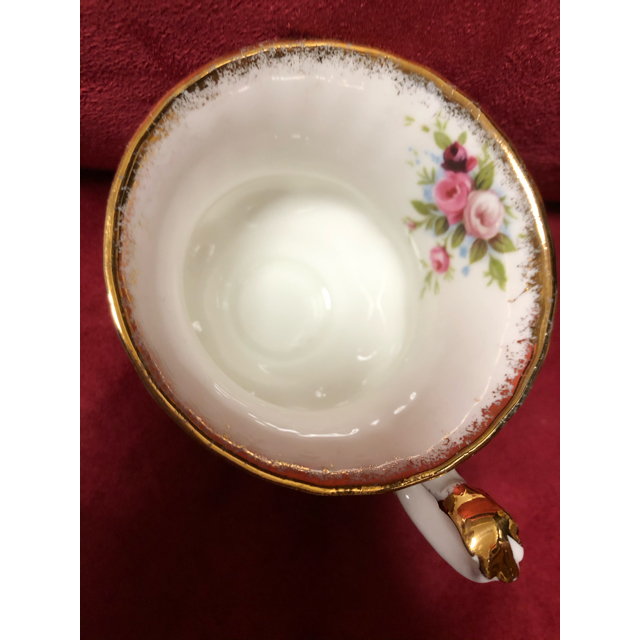 ROYAL ALBERT(ロイヤルアルバート)のすずらん様専用 インテリア/住まい/日用品のキッチン/食器(グラス/カップ)の商品写真