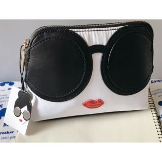 Alice+Olivia(ポーチ)のフリマアイテム一覧 Alice+Olivia(ポーチ)のフリマアイテム一覧