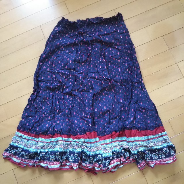Lil nina リルニーナ ロング スカート 花柄 ネイビー×レッド系 レディースのスカート(ロングスカート)の商品写真
