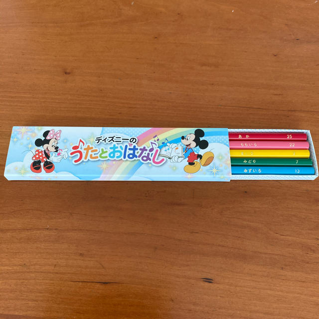 Disney(ディズニー)のディズニー　ぬりえ　色えんぴつ エンタメ/ホビーのアート用品(色鉛筆)の商品写真