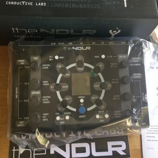 Conductive Labs The NDLR コントローラー (MIDIコントローラー)