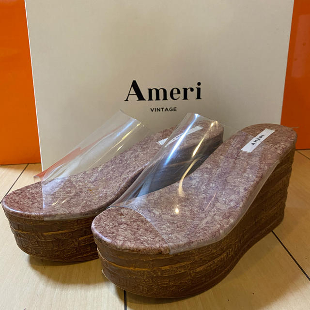 Ameri VINTAGE(アメリヴィンテージ)のアメリヴィンテージ　クリアサンダル レディースの靴/シューズ(サンダル)の商品写真