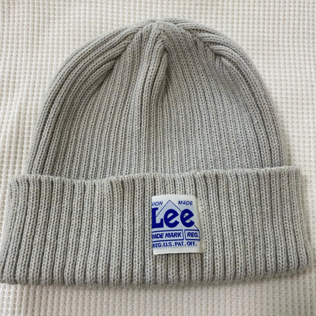 Lee(リー)の【Lee】ニットキャップ　グレー レディースの帽子(ニット帽/ビーニー)の商品写真