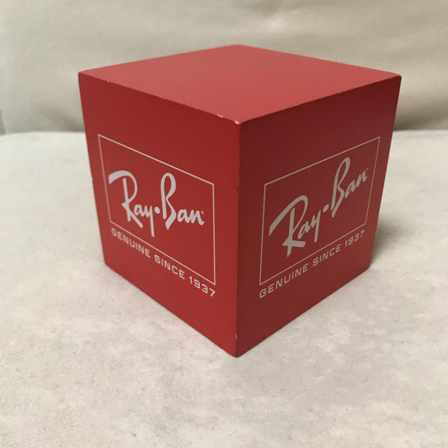 Ray-Ban(レイバン)の値下げ❗️《非売品》 Ray Ban  ディスプレイ メンズのファッション小物(サングラス/メガネ)の商品写真