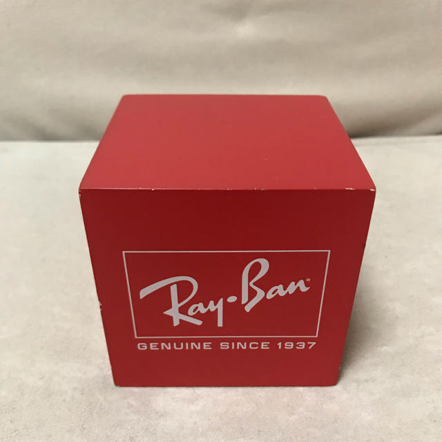 Ray-Ban(レイバン)の値下げ❗️《非売品》 Ray Ban  ディスプレイ メンズのファッション小物(サングラス/メガネ)の商品写真