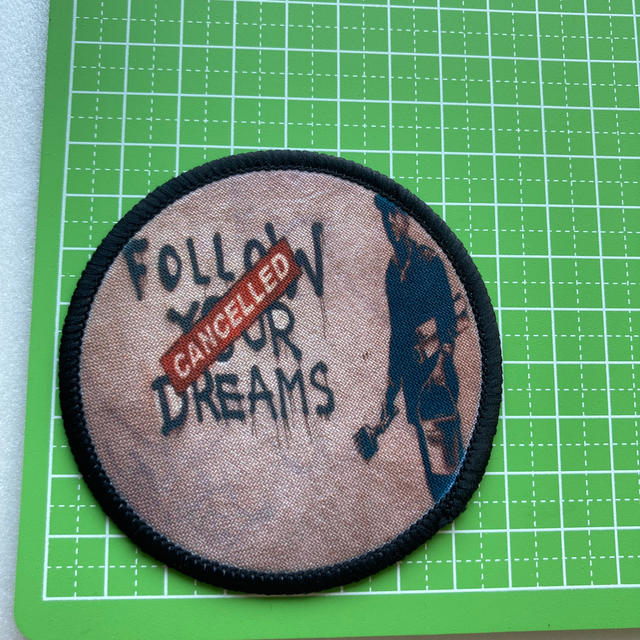 バンクシー follow your dreams cancelled ワッペン ハンドメイドの素材/材料(型紙/パターン)の商品写真