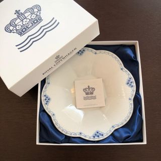 ロイヤルコペンハーゲン(ROYAL COPENHAGEN)のロイヤルコペンハーゲン　プリンセス　ペタルボウル25cm(食器)