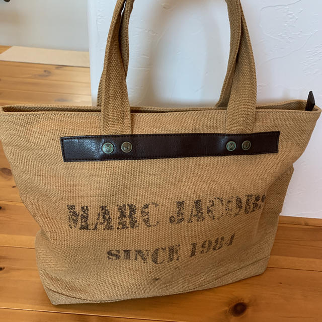 MARC BY MARC JACOBS(マークバイマークジェイコブス)のマークバイジェイコブス　トートバッグ　ロンハーマン ビームス  レディースのバッグ(トートバッグ)の商品写真