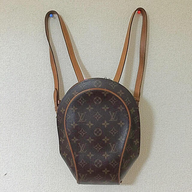 LOUIS VUITTON(ルイヴィトン)のLOUISVUITTON リュック レディースのバッグ(リュック/バックパック)の商品写真