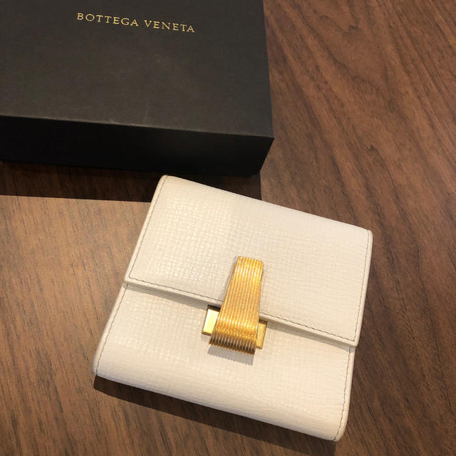 Bottega Veneta(ボッテガヴェネタ)のボッテガヴェネタ　パルメラート　ミニ財布 レディースのファッション小物(財布)の商品写真