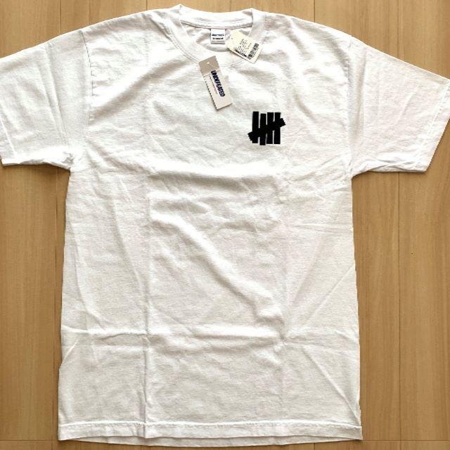 UNDEFEATED(アンディフィーテッド)のUNDEFEATED KATAKANA (カタカナ) ICON SS TEE メンズのトップス(Tシャツ/カットソー(半袖/袖なし))の商品写真