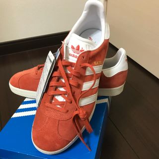 アディダス(adidas)のアディダス　gazelle 新品　27cm！(スニーカー)