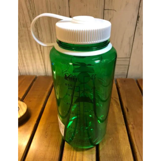 Nalgene(ナルゲン)のREI別注！nalgene bottle 32oz！ナルゲンボトル！ スポーツ/アウトドアのアウトドア(その他)の商品写真