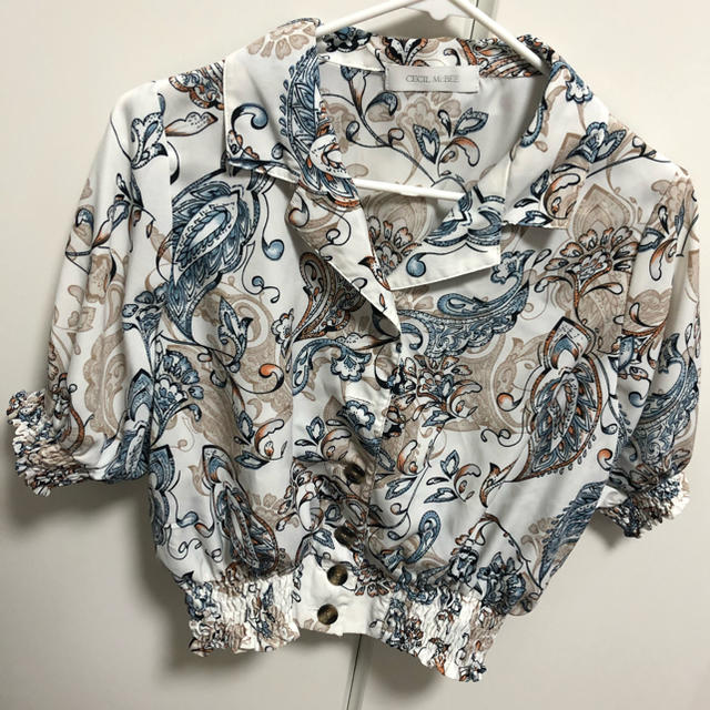 CECIL McBEE(セシルマクビー)のシャツ レディースのトップス(Tシャツ(半袖/袖なし))の商品写真