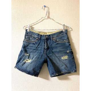 シュカ(shuca)のshuca ダメージデニム ショートパンツ ネイビー(ショートパンツ)