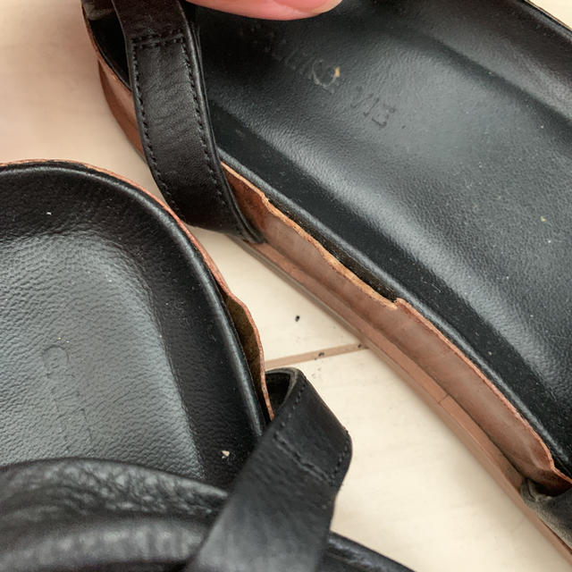 TOMORROWLAND(トゥモローランド)のギャルリーヴィー  レザーサンダル レディースの靴/シューズ(サンダル)の商品写真