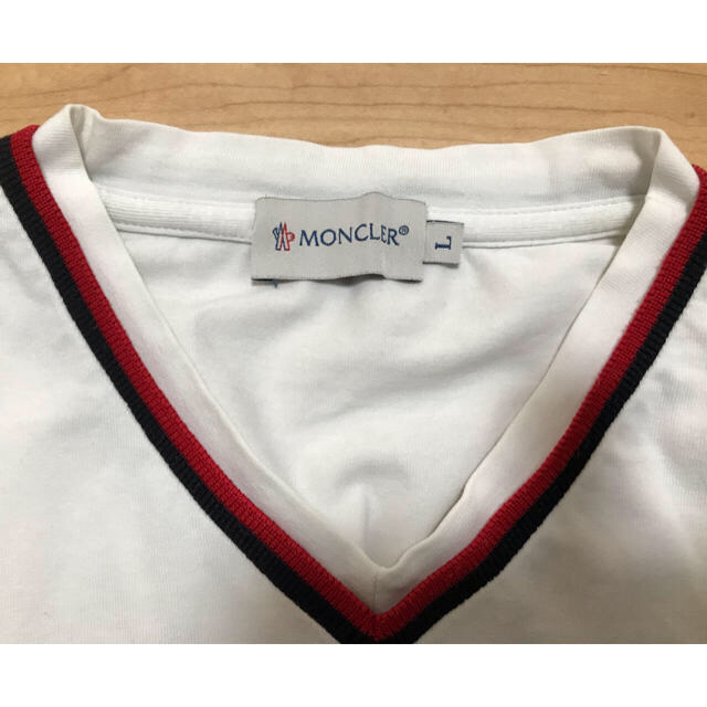 MONCLER(モンクレール)の確実正規品　モンクレール  Tシャツ メンズのトップス(Tシャツ/カットソー(半袖/袖なし))の商品写真