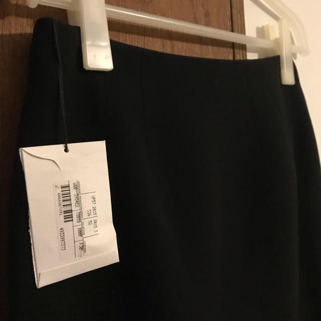Balenciaga(バレンシアガ)の11/25まで美品　新品　バレンシアガ　スカート レディースのスカート(ひざ丈スカート)の商品写真