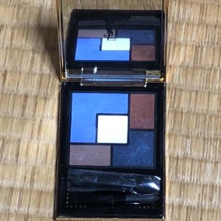 イヴサンローランボーテ(Yves Saint Laurent Beaute)のイヴ・サンローラン パレットワイコニックパープル1(アイシャドウ)