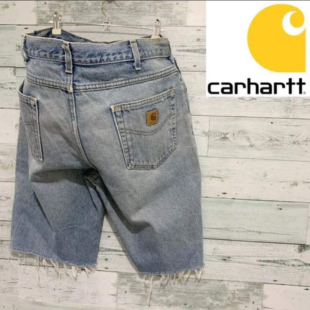 carhartt(カーハート)の《リメイク》カーハート カットオフ デニム ハーフパンツ ストリート 古着 メンズのパンツ(ショートパンツ)の商品写真