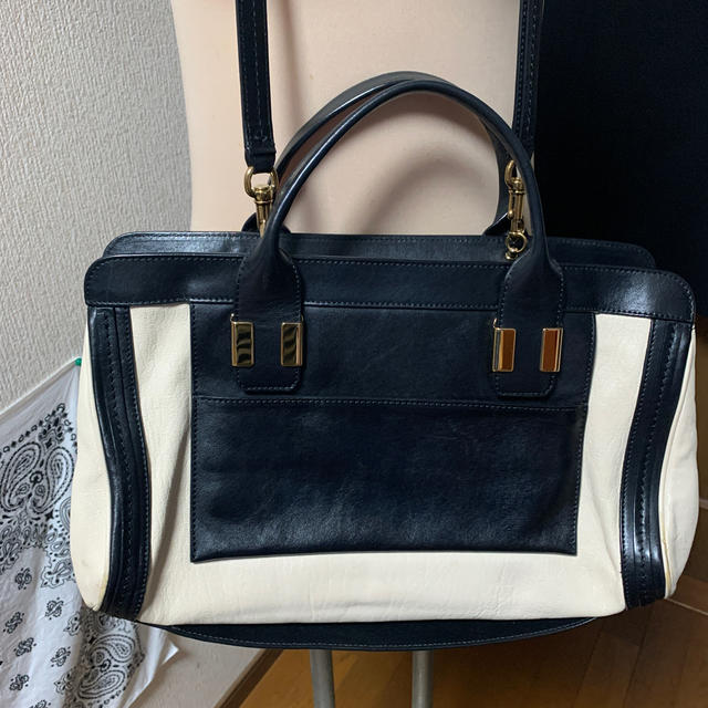 Chloe(クロエ)のクロエ　アリス レディースのバッグ(ショルダーバッグ)の商品写真