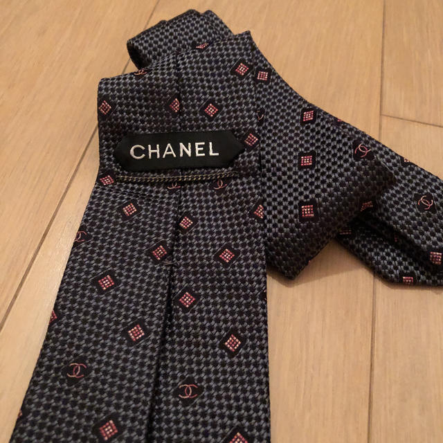 CHANEL(シャネル)のRANchan様専用CHANELネクタイ メンズのファッション小物(ネクタイ)の商品写真