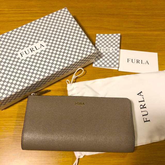 Furla(フルラ)の美品　FURLA 長財布 メンズのファッション小物(長財布)の商品写真