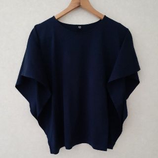 ユニクロ(UNIQLO)のUNIQLO☆トップス　L(シャツ/ブラウス(半袖/袖なし))