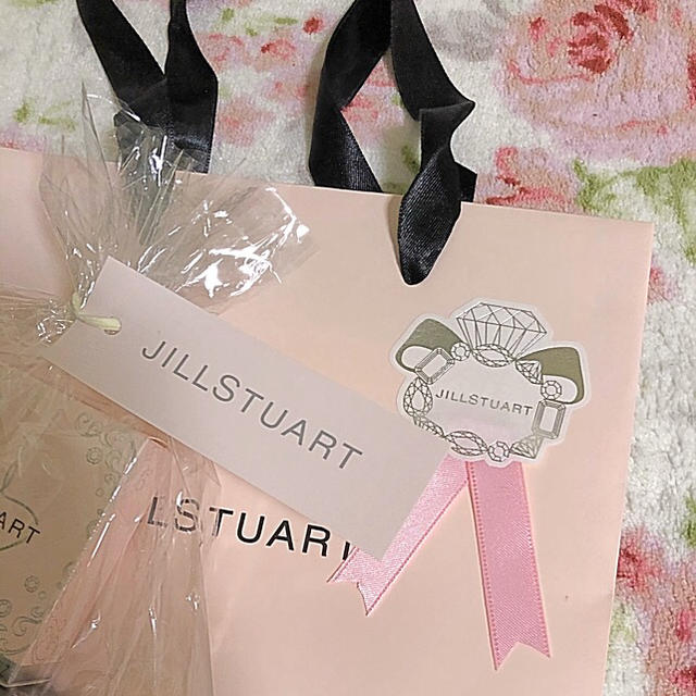 JILLSTUART(ジルスチュアート)の｡*ジルスチュアート 石鹸 フレグランスソープ 3点セット ラッピング付*｡ﾟ コスメ/美容のボディケア(ボディソープ/石鹸)の商品写真