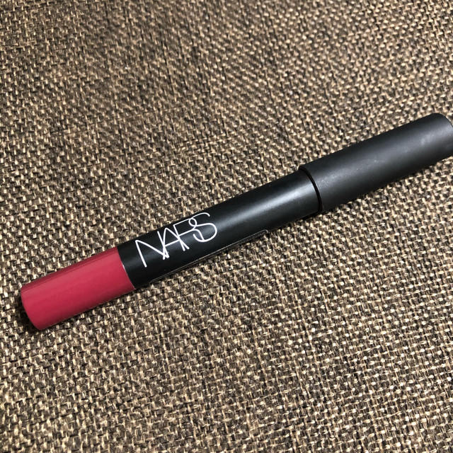 NARS(ナーズ)のNARS ベルベットマットペンシル　2456 コスメ/美容のベースメイク/化粧品(リップライナー)の商品写真