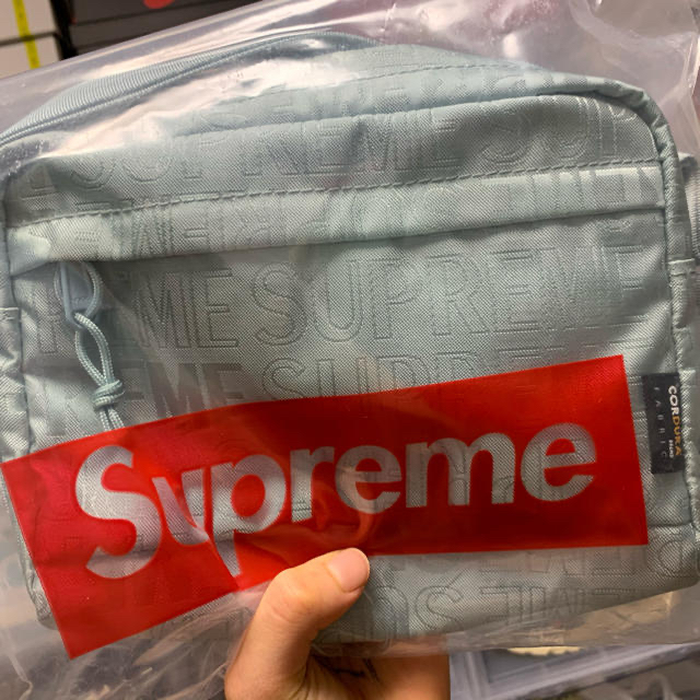supreme 19SS Shoulder Bag Ice