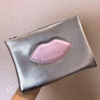 クリスチャンディオール(Christian Dior)の新品ディオールポーチノベルティ限定(クラッチバッグ)