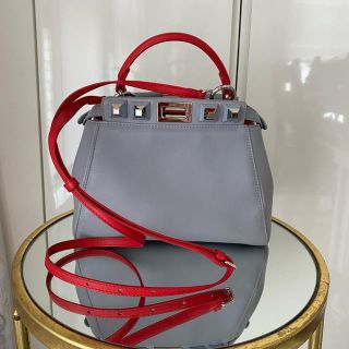 フェンディ(FENDI)のFENDIフェンディ　　ミニピーカブー(ハンドバッグ)