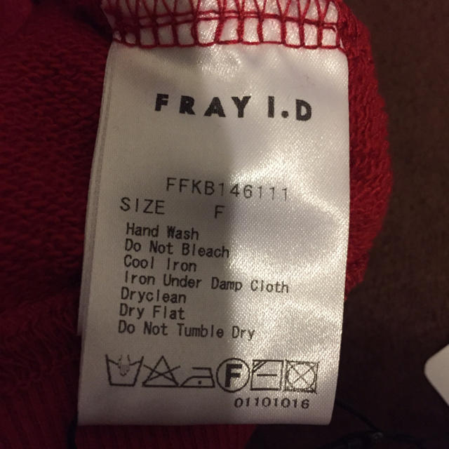 FRAY I.D(フレイアイディー)のFRAY I.D トップス 新品 レディースのトップス(トレーナー/スウェット)の商品写真