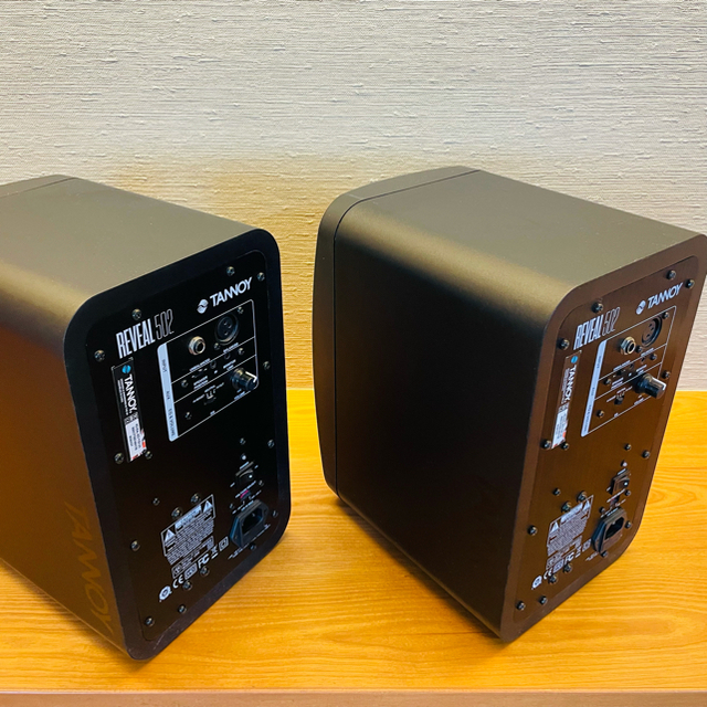 TANNOY Reveal 502 スピーカー ペア TANNOY Reveal 502 スピーカー ペア