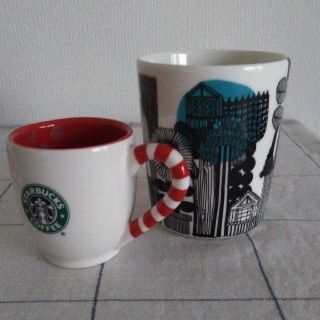 マリメッコ(marimekko)のマリメッコとスターバックスのマグカップ　２個セット(マグカップ)