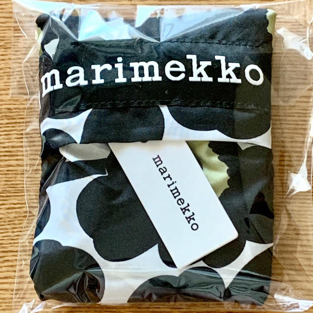 marimekko(マリメッコ)の新品　マリメッコ　エコバッグ　ミニウニッコ　スマートバッグ レディースのバッグ(エコバッグ)の商品写真