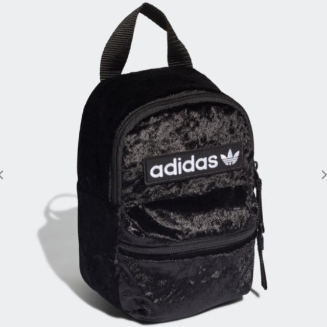 adidas(アディダス)のアディダス  ミニリュック　バックパック レディースのバッグ(リュック/バックパック)の商品写真