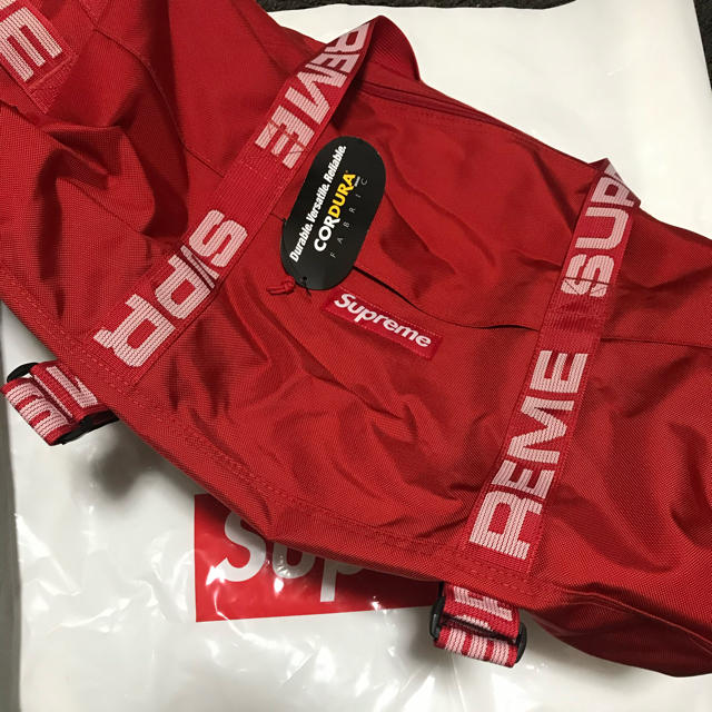 Supreme duffle Bag 18ss