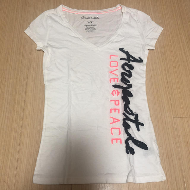 Tシャツ　白　アバクロ　アメリカンイーグル　海外　ブラウス　半袖　ユニクロ　GU レディースのトップス(Tシャツ(半袖/袖なし))の商品写真