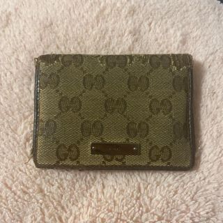 グッチ(Gucci)のGUCCI グッチ　定期入れ　男女兼用(名刺入れ/定期入れ)