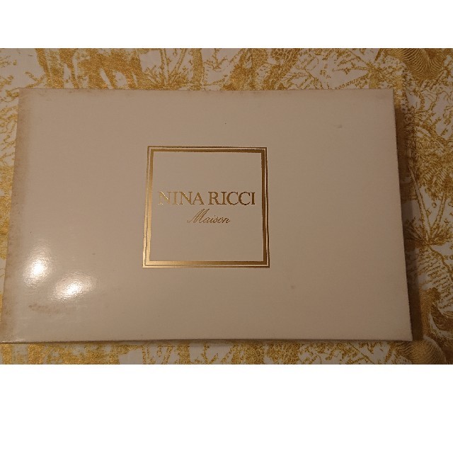 NINA RICCI(ニナリッチ)の売り切れました。 インテリア/住まい/日用品の日用品/生活雑貨/旅行(タオル/バス用品)の商品写真