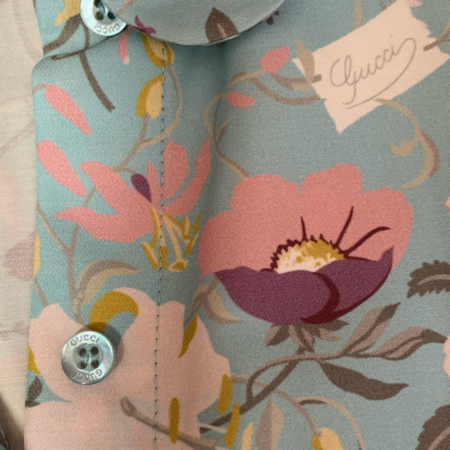 Gucci(グッチ)のご専用✩新品 グッチチルドレン ワンピース ５ キッズ/ベビー/マタニティのキッズ服女の子用(90cm~)(ワンピース)の商品写真