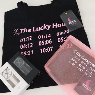 エクソ(EXO)のEXO neonmoon トートバッグ(アイドルグッズ)