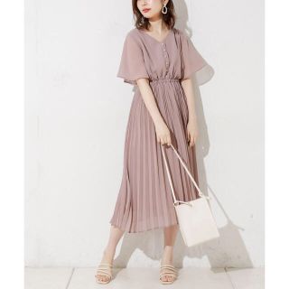 ナチュラルクチュール(natural couture)のnatural couture プリーツワンピース(ロングワンピース/マキシワンピース)