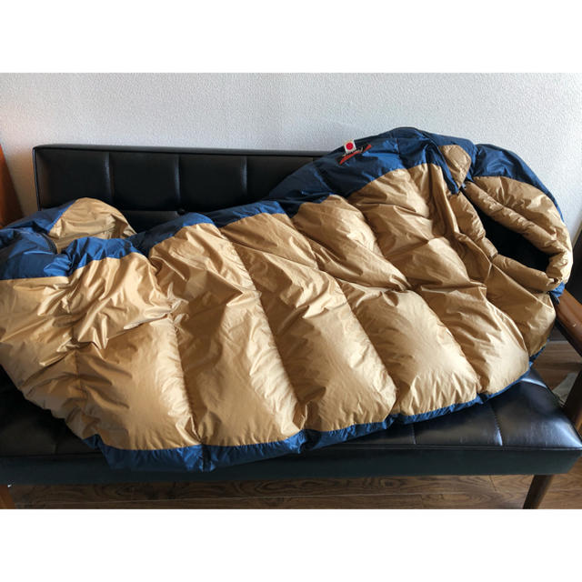 NANGA(ナンガ)オーロラライト450DX ゴールド 大人も着やすいシンプル