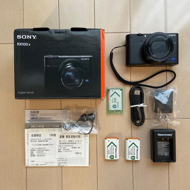 美品 ソニー SONY RX100 M5 延長保証+おまけ付き